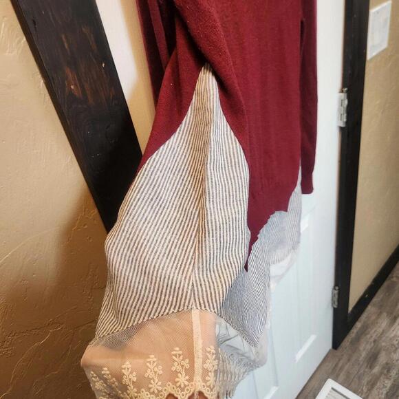 Umgee USA Women's Layered Sweater Top with Lace Trim- Small - Picture 6 of 9